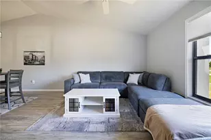 5805 Trailwinds Dr, Fort Myers, FL 33907 - Photo 6