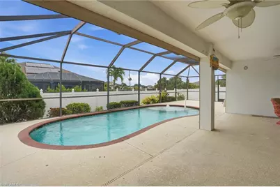 2703 NE Juanita Pl, Cape Coral, FL 33909 - Photo 34