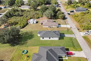 2607 57th St W, Lehigh Acres, FL 33971 - Photo 24