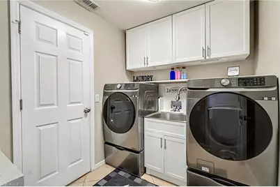 322 NW 17th Ave, Cape Coral, FL 33993 - Photo 22