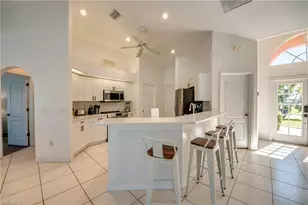 2619 SW 35th Ln, Cape Coral, FL 33914 - Photo 10