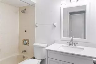 1031 SE 8th Terrace, Cape Coral, FL 33990 - Photo 22