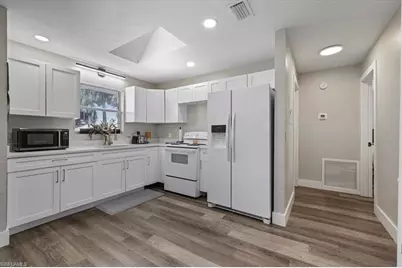 3909 3rd St SW, Lehigh Acres, FL 33976 - Photo 8