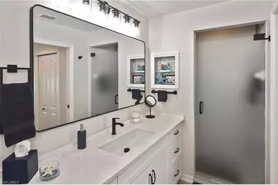 10381 Butterfly Palm Dr #915, Fort Myers, FL 33966 - Photo 22