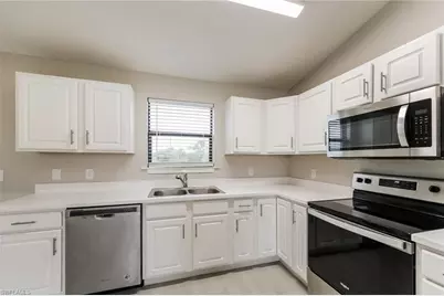 148 Partridge St, Lehigh Acres, FL 33974 - Photo 6