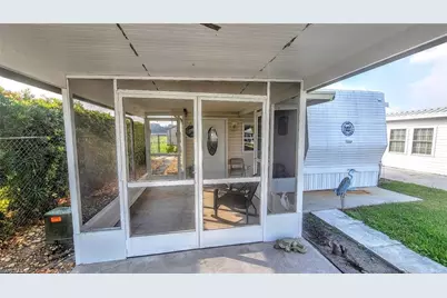 1339 Old Lakeport Rd #30B, Moore Haven, FL 33471 - Photo 2