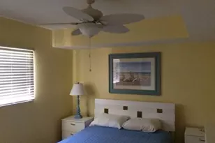894 Buttonwood Dr, Fort Myers Beach, FL 33931 - Photo 10