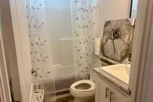 302 Shoreland Dr, Fort Myers, FL 33905 - Photo 18