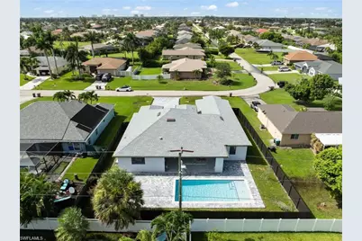 2013 SW 37th Ter, Cape Coral, FL 33914 - Photo 24