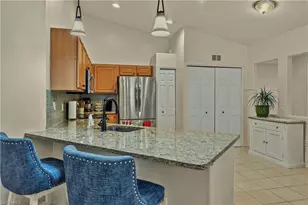 9653 Hemingway Ln, Fort Myers, FL 33913 - Photo 4