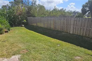 11729 Timberline Cir, Fort Myers, FL 33966 - Photo 32