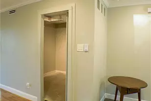 112 Pinebrook Dr, Fort Myers, FL 33907 - Photo 18