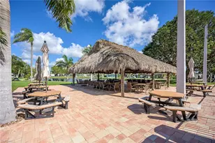 112 Poinsettia Dr, Fort Myers, FL 33905 - Photo 24