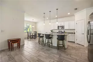 10410 Prato Dr, Fort Myers, FL 33913 - Photo 6