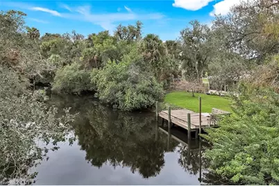 18130 Elmwood Dr, Alva, FL 33920 - Photo 16