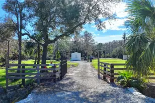 22950 Tina's Ln, Fort Myers, FL 33913 - Photo 42
