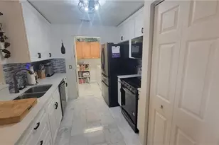 1865 Concordia Lake Cir, Cape Coral, FL 33909 - Photo 16