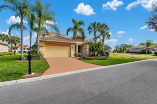 12024 Cypress Links Dr, Fort Myers, FL 33913 - Photo 38
