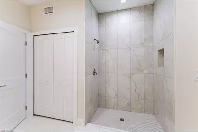 310 NW 16th Pl, Cape Coral, FL 33993 - Photo 18
