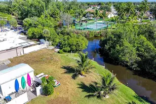 5959 Winkler Rd, Fort Myers, FL 33919 - Photo 46