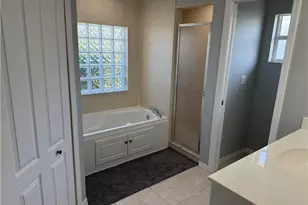 1804 NW 20th Pl, Cape Coral, FL 33993 - Photo 34