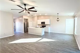 1712 NW 15th Ave, Cape Coral, FL 33993 - Photo 14