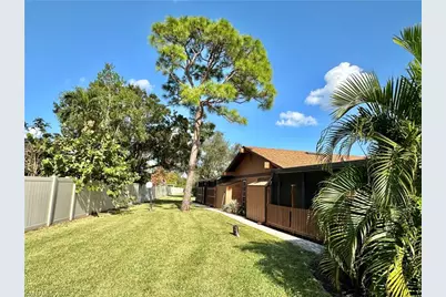 15427 Crystal Lake Dr, North Fort Myers, FL 33917 - Photo 36