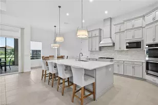 11400 Canal Grande Dr, Fort Myers, FL 33913 - Photo 4