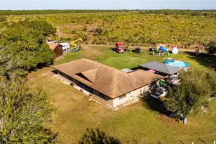 1472 N Charolais Rd, Labelle, FL 33935 - Photo 1