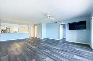 16200 Bay Pointe Blvd, North Fort Myers, FL 33917 - Photo 8