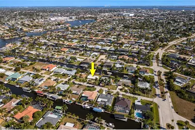 5249 Sunset Ct, Cape Coral, FL 33904 - Photo 32