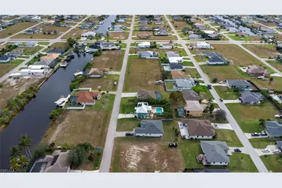 1224 NW 35th Ave, Cape Coral, FL 33993 - Photo 8