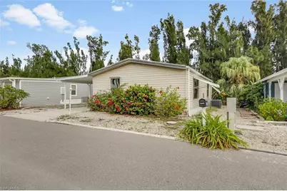 7076 Drum Dr, Saint James City, FL 33956 - Photo 4