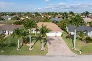 909 SW 22nd Terrace, Cape Coral, FL 33991 - Photo 1
