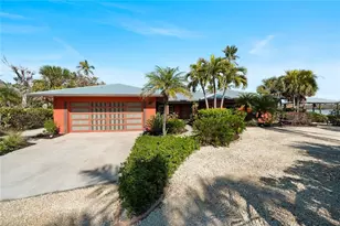 6076 Castaways Ln, Sanibel, FL 33957 - Photo 4