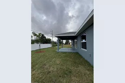 2605 NE 1st Pl, Cape Coral, FL 33909 - Photo 14