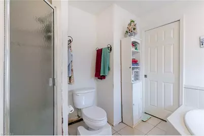 126 SE 16th Ter, Cape Coral, FL 33990 - Photo 34