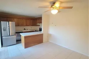 5243 Cedarbend Dr, Fort Myers, FL 33919 - Photo 4