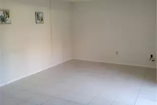 5243 Cedarbend Dr, Fort Myers, FL 33919 - Photo 2