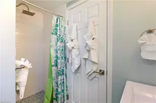 185 Hibiscus Dr, Fort Myers Beach, FL 33931 - Photo 18