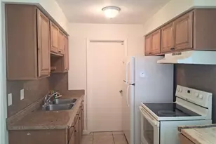 117 Coolidge Ave, Lehigh Acres, FL 33936 - Photo 6