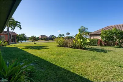 12448 Country Day Cir, Fort Myers, FL 33913 - Photo 28
