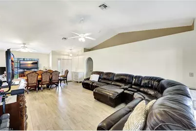 1309 SW 29th St, Cape Coral, FL 33914 - Photo 4