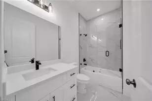 521/523 Lillon Ave S, Lehigh Acres, FL 33974 - Photo 10