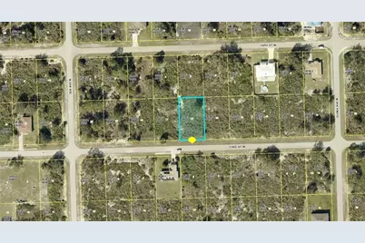 2710 73rd St W, Lehigh Acres, FL 33971 - Photo 2