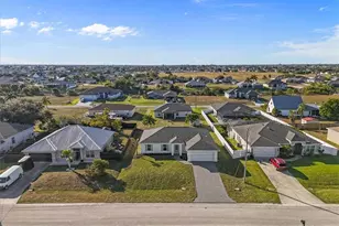 1010 NW 8th Pl, Cape Coral, FL 33993 - Photo 32