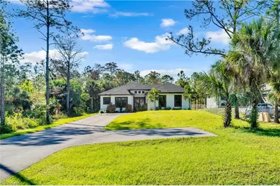 2844 37th Ave NE, Naples, FL 34120 - Photo 8