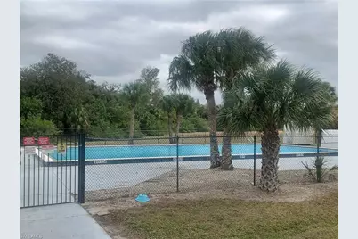 4033 W Palomar Cir, Labelle, FL 33935 - Photo 14