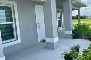 9025 E Broad Ct, Labelle, FL 33935 - Photo 2