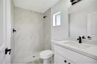 1729 NE 23rd St, Cape Coral, FL 33909 - Photo 22